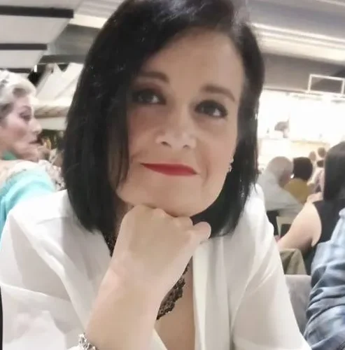 Femminicidio a Messina, uccisa Daniela Zinnanti: l’ex ai domiciliari evade e la accoltella