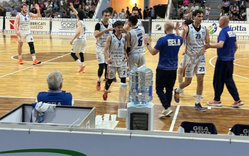 Il Gela Basket domina gara 1: Dierre ko 84-66, spettacolo al PalaLivatino