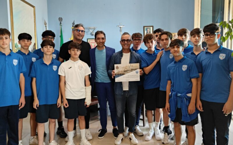 Gela Calcio tra presente e futuro: premiata l’Under 15 campione, attesa la svolta societaria