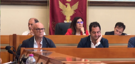 Momento delicato per il governo Di Stefano, attesa sulla posizione di Giuseppe Fava