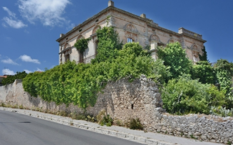 Ragusa, nuova vita per Villa Moltisanti: al via il restauro degli interni